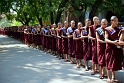 Sagaing, Klasztor Mya Sat Kyar, godzina 11:30 - w oczekiwaniu na ostatni posiłek dnia